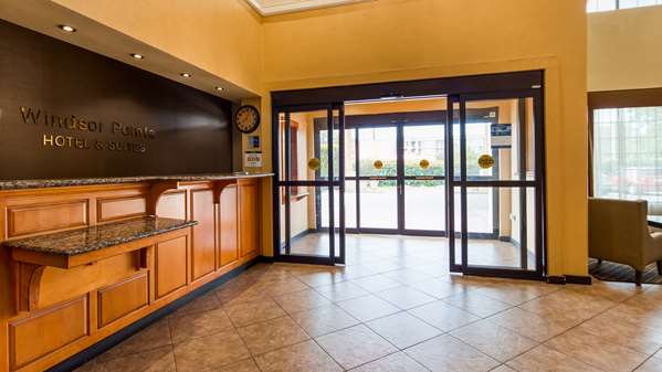  - Best Western Windsor Pointe Hotel San Antonio - I-35 & I-410, Exit 164A
