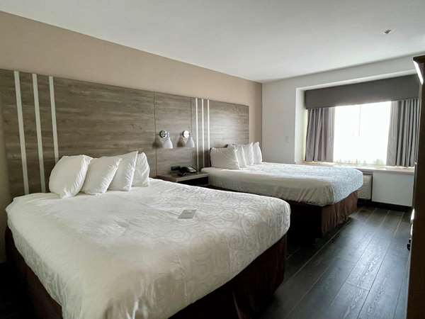  - Best Western Roanoke Inn & Suites