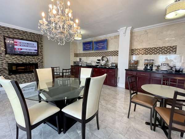 Amenities - Best Western Roanoke Inn & Suites