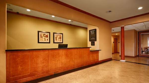  - Best Western Cleveland Inn & Suites