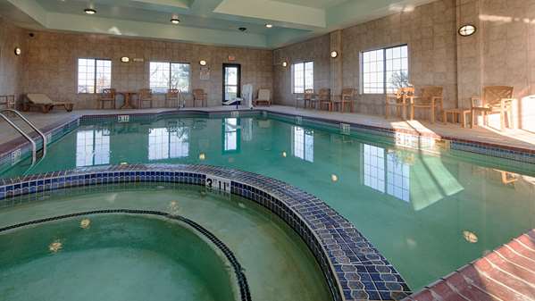 Pool - Best Western Henrietta Inn & Suites