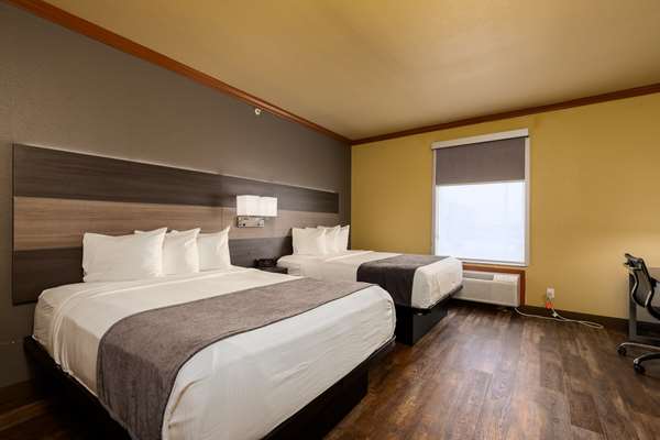 Suite - Best Western Plus Portland Hotel