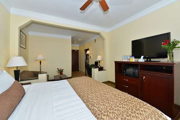  - Best Western Lone Star Inn Edna