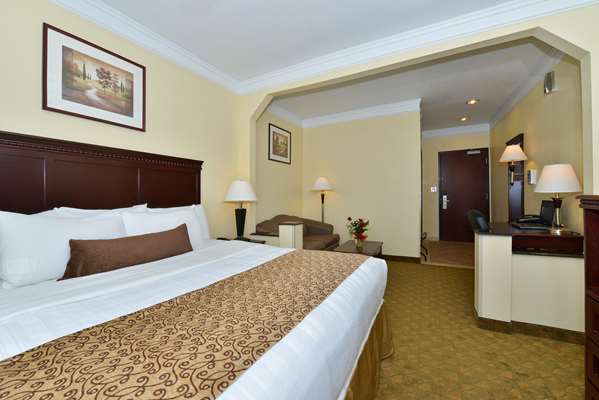 Suite - Best Western Lone Star Inn Edna