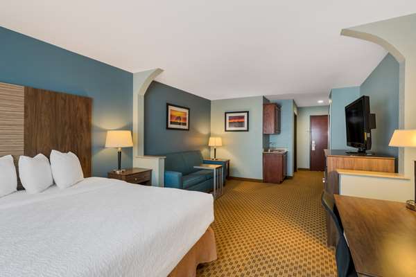 Suite - Best Western South Plains Inn Levelland