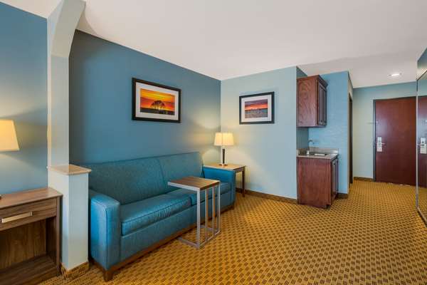 Suite - Best Western South Plains Inn Levelland