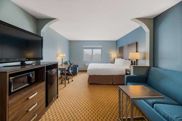 Suite - Best Western South Plains Inn Levelland