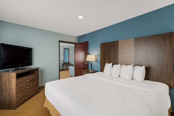 Suite - Best Western South Plains Inn Levelland