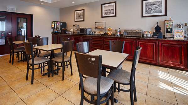 Restaurant - Best Western Hotel & Suites Lockhart