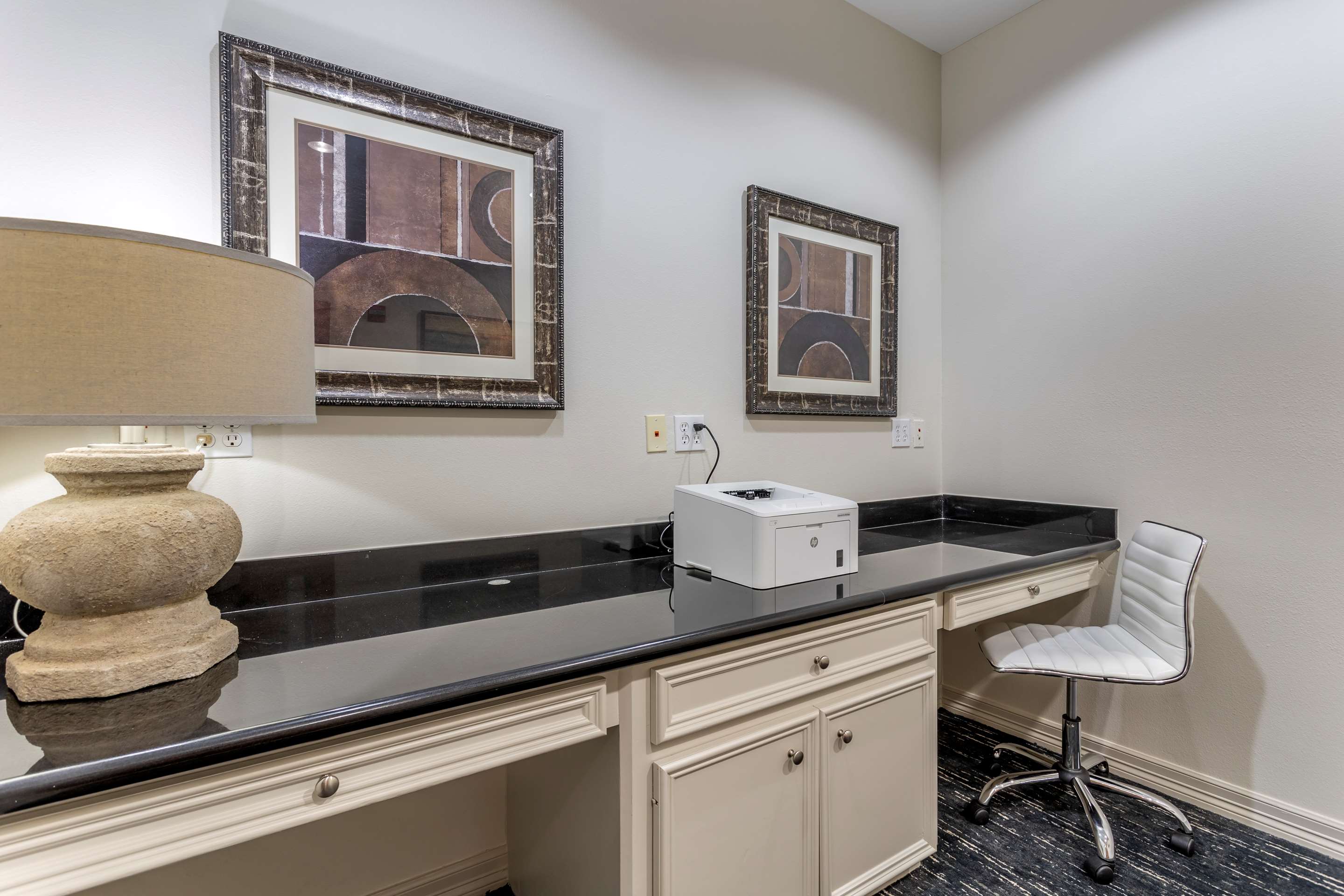 Business Center | Best Western Sugarland Inn