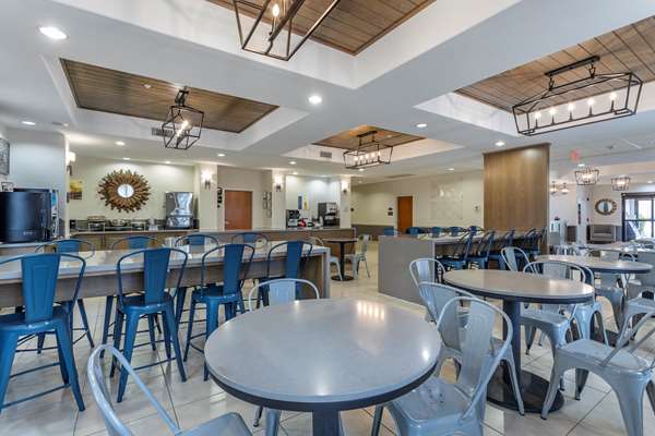 Amenities - Best Western Sugar Land Inn