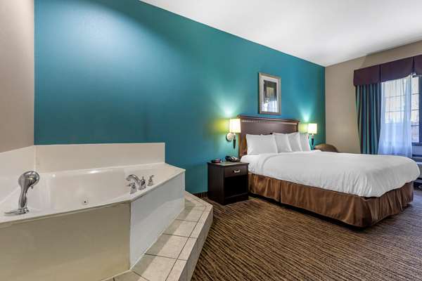 Suite - Best Western Mineola Inn