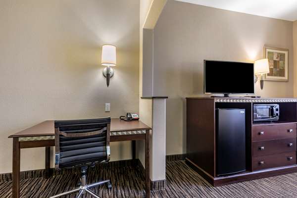 Suite - Best Western Mineola Inn