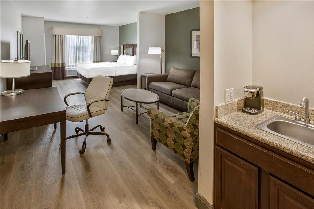 Best Western Plus Duncanville Dallas-guestroom-Guest Room,Suite,On-Site.jpg
