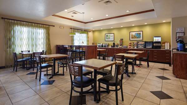 Amenities - Best Western Palace Inn Big Spring - I-20, Exit 177