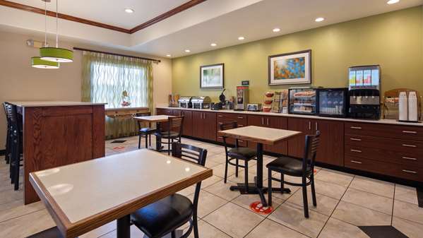 Amenities - Best Western Palace Inn Big Spring - I-20, Exit 177