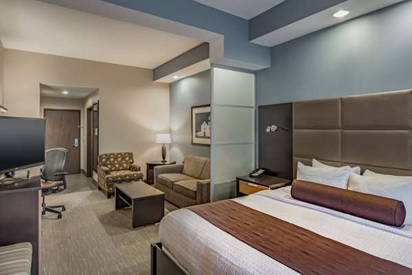 Suite - Best Western Premier College Station Hotel Bryan