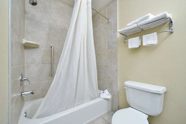  - Best Western Plus Burleson Inn & Suites