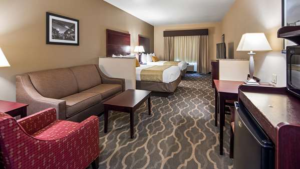 Suite - Best Western Plus Burleson Inn & Suites