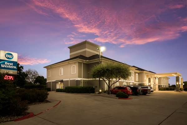 Exterior view - Best Western Inn Comanche