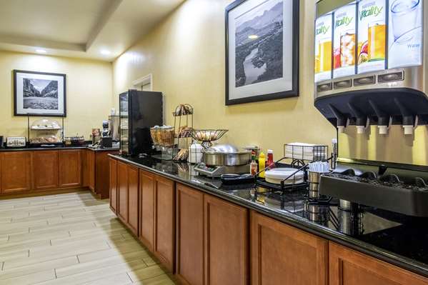 Amenities - Best Western Inn Comanche