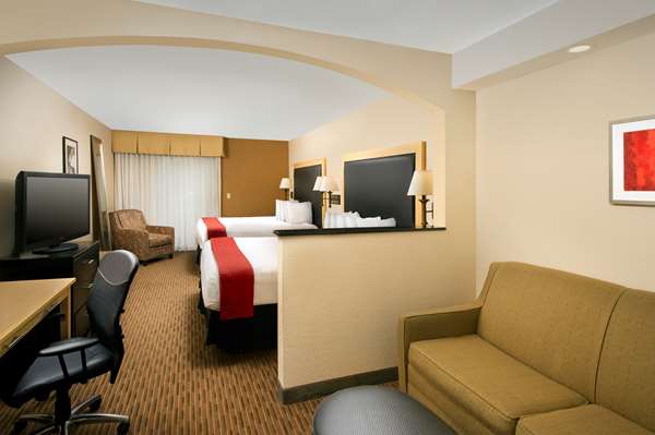  - Best Western Alamo Inn & Suites San Antonio - I-10 & I-35, Exit 155B