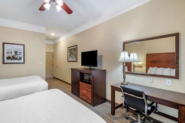  - Best Western Plus Monica Royale Inn & Suites Greenville