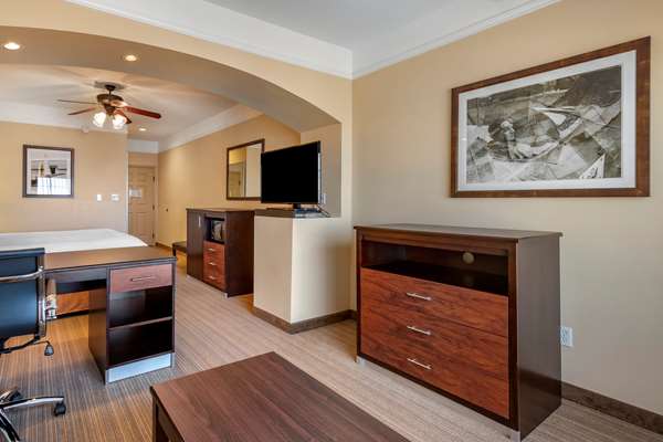 Suite - Best Western Plus Monica Royale Inn & Suites Greenville