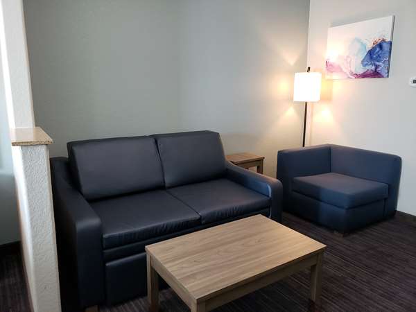 Suite - Best Western Plus San Antonio East Inn & Suites - I-10, Exit 585