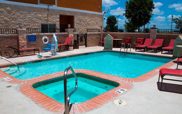 Pool - Best Western Plus San Antonio East Inn & Suites - I-10, Exit 585