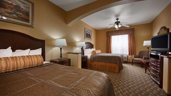  - Best Western Plus Manvel Inn & Suites