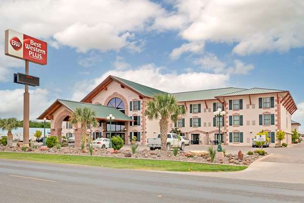 Exterior view - Best Western Plus Swiss Chalet Hotel Pecos - I-20, Exit 40