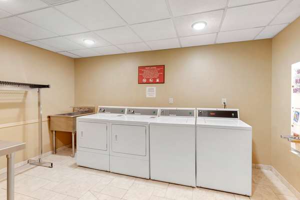 Amenities - Best Western Plus Swiss Chalet Hotel Pecos - I-20, Exit 40