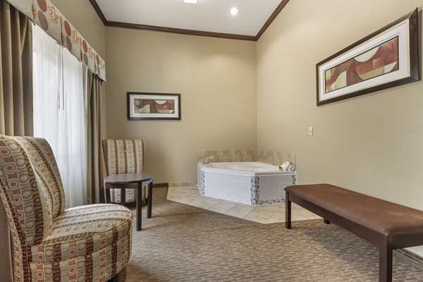 Suite - Best Western Plus Texoma Inn & Suites Denison