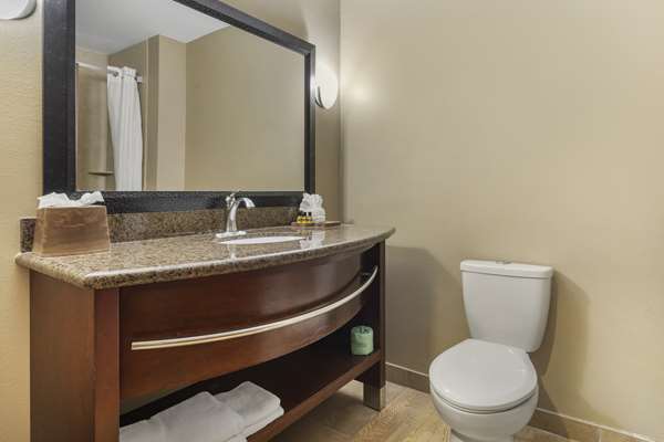 Suite - Best Western Plus Texoma Inn & Suites Denison