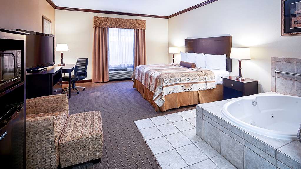 Best Western Plus Royal Mountain Inn & Suites-guestroom-Guest Room,On-Site.jpg