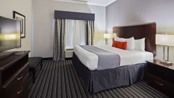 - Best Western Plus Austin Airport Inn & Suites