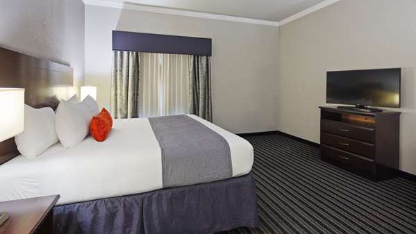  - Best Western Plus Austin Airport Inn & Suites