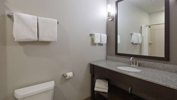  - Best Western Plus Austin Airport Inn & Suites