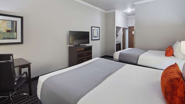  - Best Western Plus Austin Airport Inn & Suites