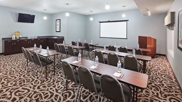  - Best Western Plus Austin Airport Inn & Suites