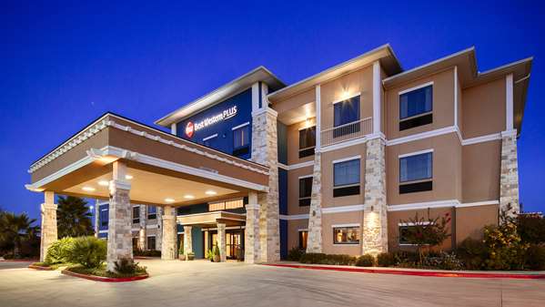 Exterior view - Best Western Plus Lytle Inn & Suites