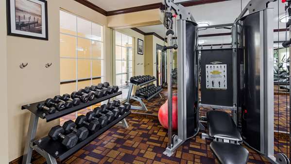 Fitness/ Exercise Room - Best Western Plus Addison Dallas Hotel