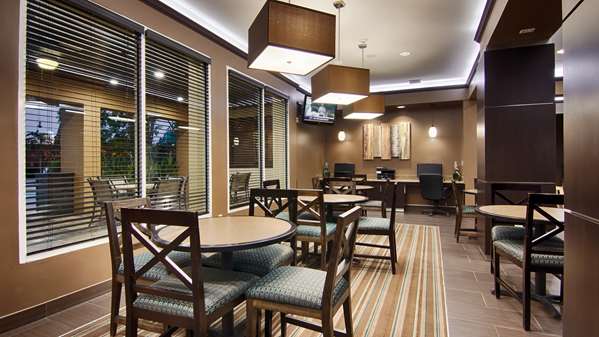 Amenities - Best Western Plus Seawall Inn & Suites Galveston