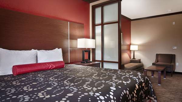  - Best Western Plus Classic Inn & Suites Center