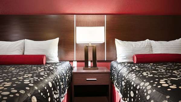  - Best Western Plus Classic Inn & Suites Center