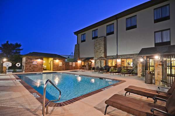 Pool - Best Western Plus Emory at Lake Fork Inn & Suites