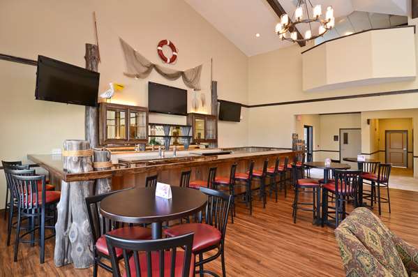 Bar - Best Western Plus Emory at Lake Fork Inn & Suites