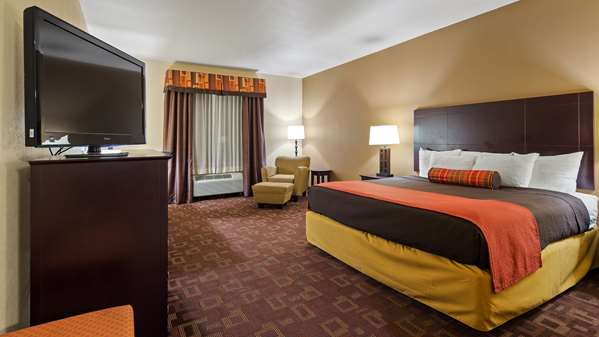  - Best Western Plus Goliad Inn