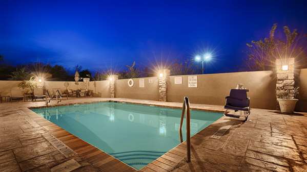 Pool - Best Western Plus Goliad Inn